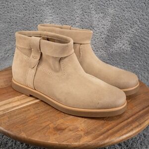 UGG JOSEFENE Short Cuff Suede Boots Size 8 Sand Beige